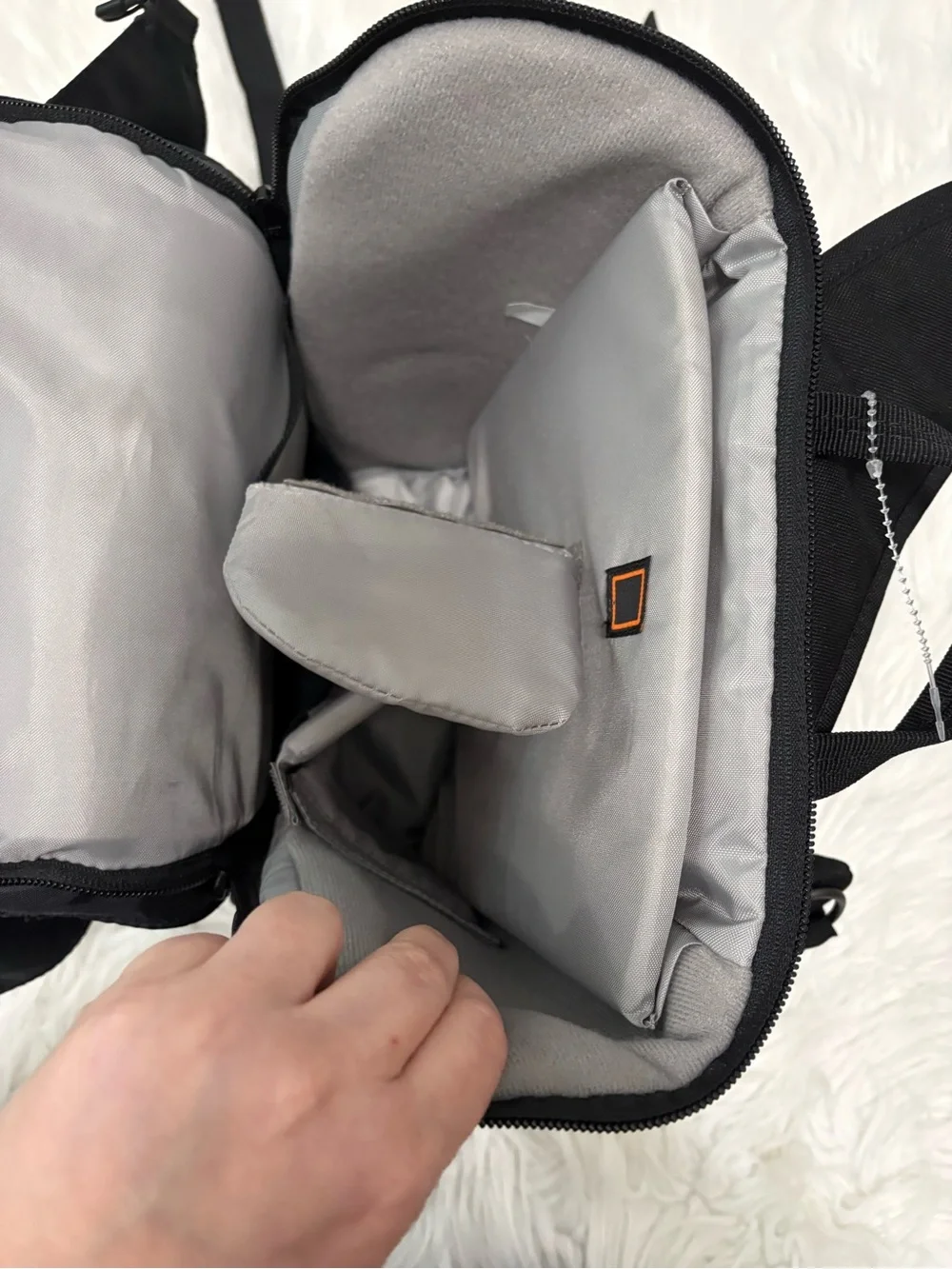Lowepro Urban Black Photo Sling 150 Camera Crossbody Bag
